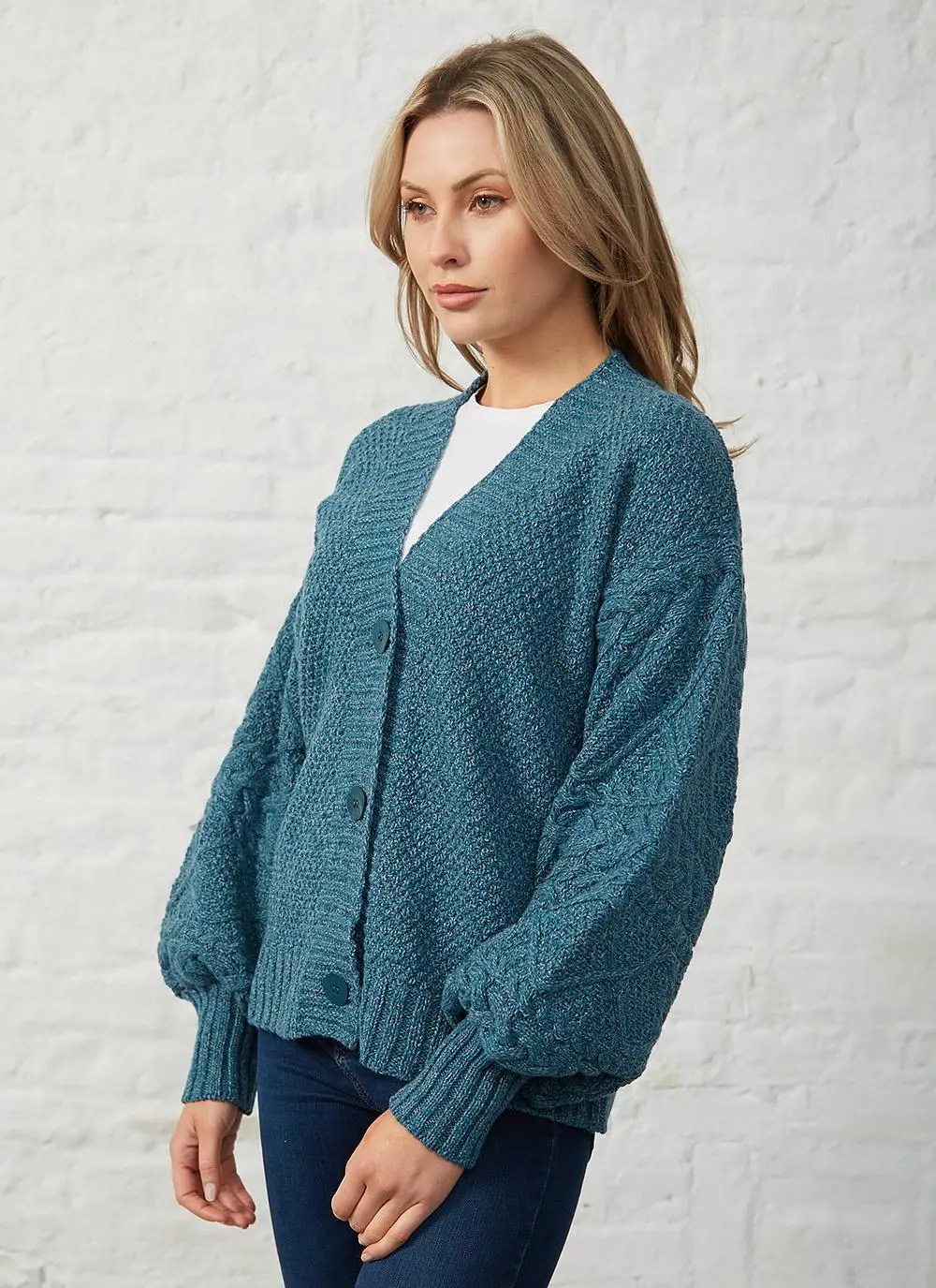 Thistle Cable Knit Sleeve Cardigan in Aquamarine Blarney